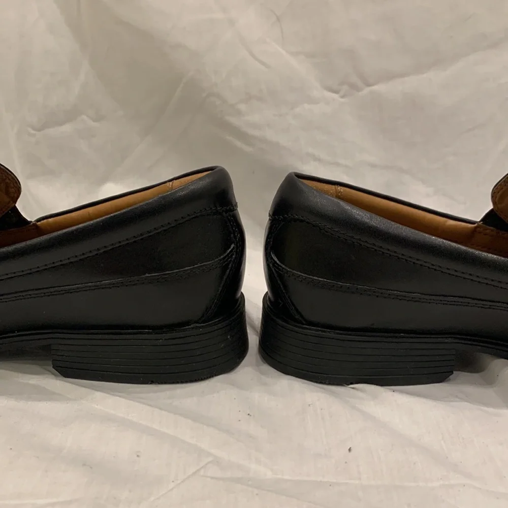 Clarks Ortholite Black Leather Loafer - Picture 3 of 8